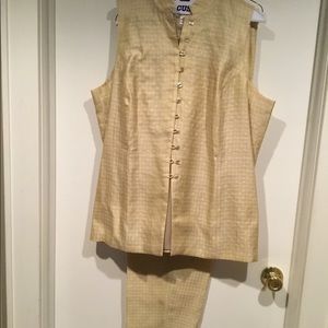 2-piece suit, Rena Rowan Cream Damask